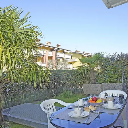 Villaggio Dei Fiori Fiordaliso - Gardagate Apartment